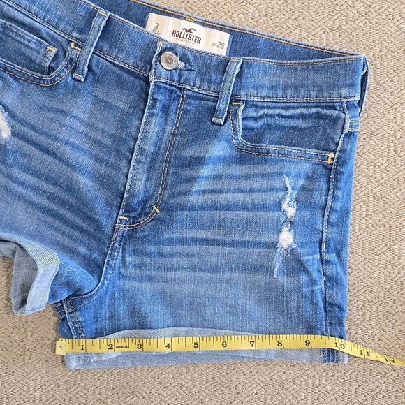 Hollister High Rise Distressed Shorts - Size 3/26 - Picture 7 of 12